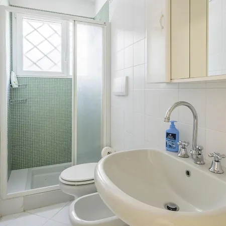 Appartamento Luxury With Swimming Pool At 700 Meters From The Sea Marina di Pietrasanta