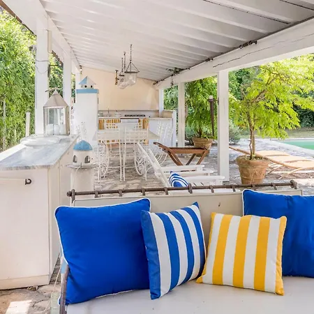 Appartamento Luxury With Swimming Pool At 700 Meters From The Sea Marina di Pietrasanta